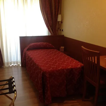 Residenza Fermi 3*