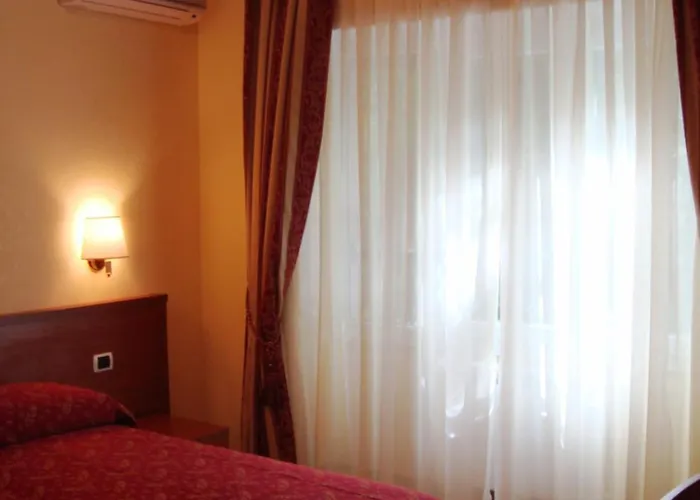 Residenza Fermi 게스트하우스 3*